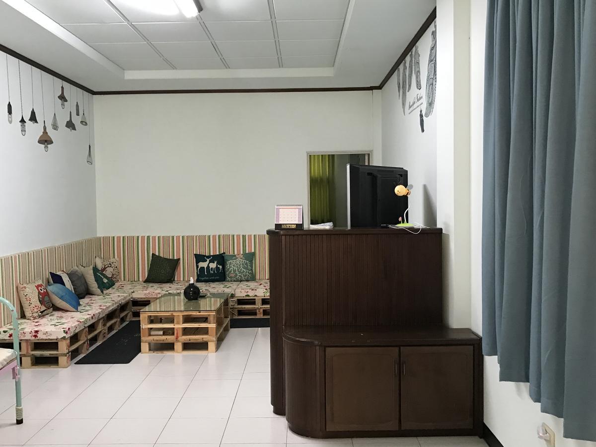 Ferienwohnung Golden House Tainan Exterior foto