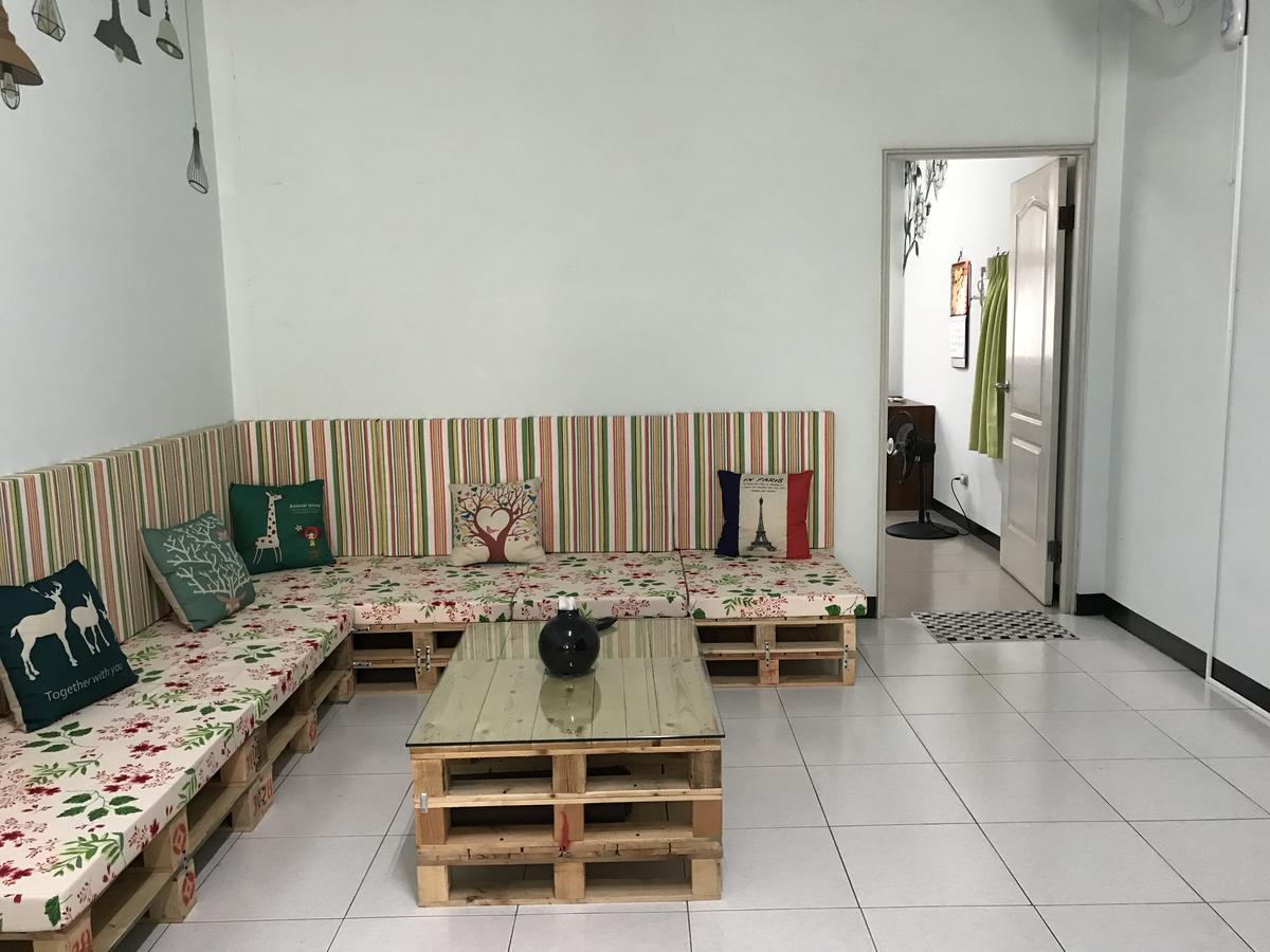 Ferienwohnung Golden House Tainan Exterior foto